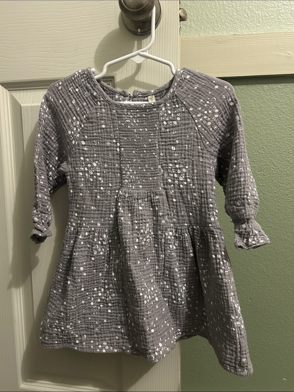 Rylee + Cru Gray Sequin Long-Sleeve Peplum Dress